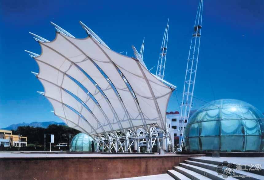 嘉兴车棚膜结构网架